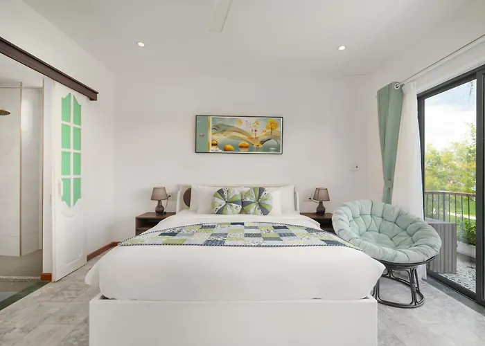Deluxe King Room